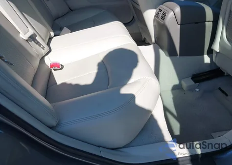 2011 Infiniti G25 Journey из США, поврежденный, VIN JN1DV6AP3BM603170